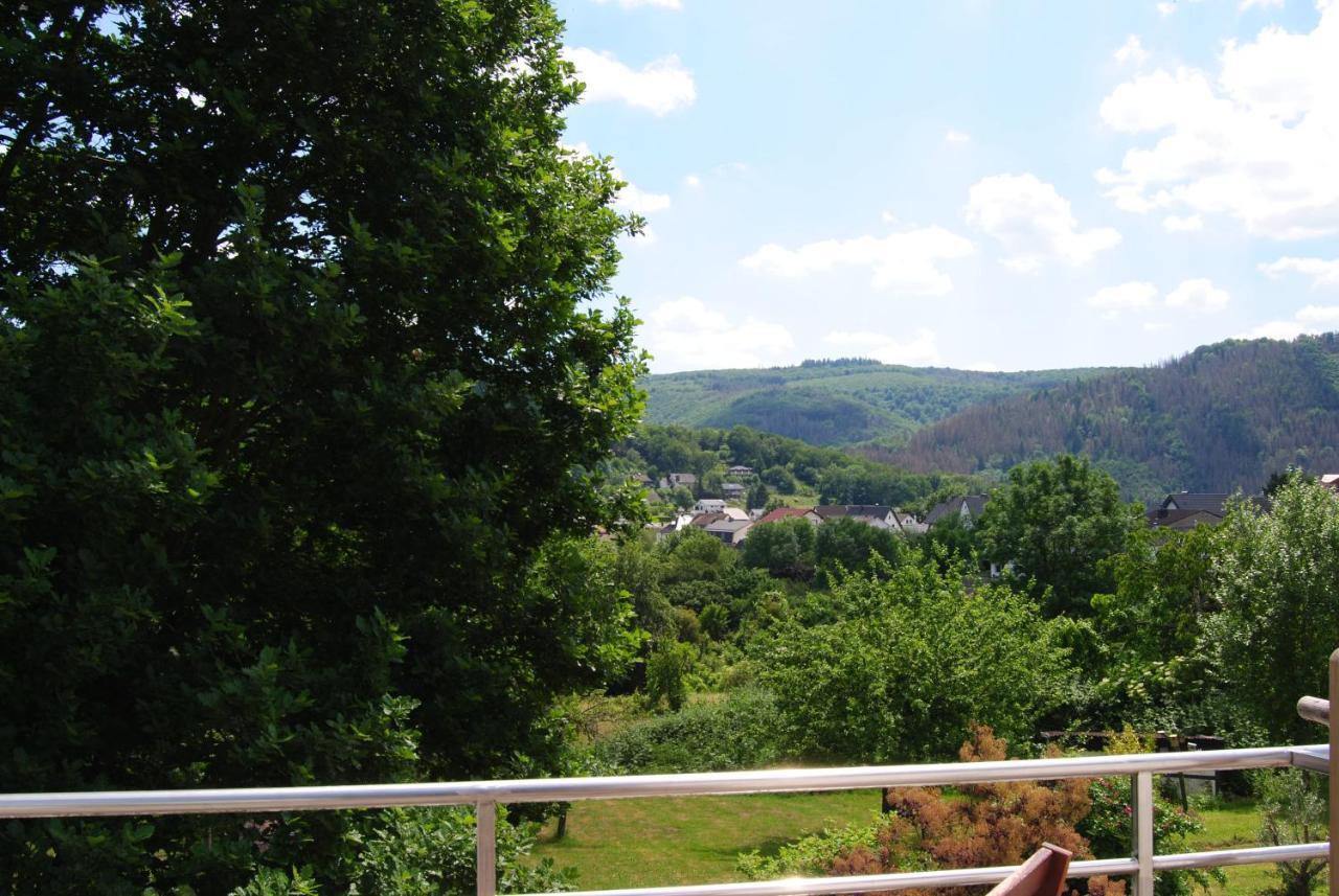 Hinter Den Spiegeln Otel Heimbach Dış mekan fotoğraf