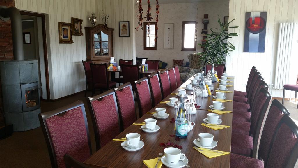 Hinter Den Spiegeln Otel Heimbach Dış mekan fotoğraf